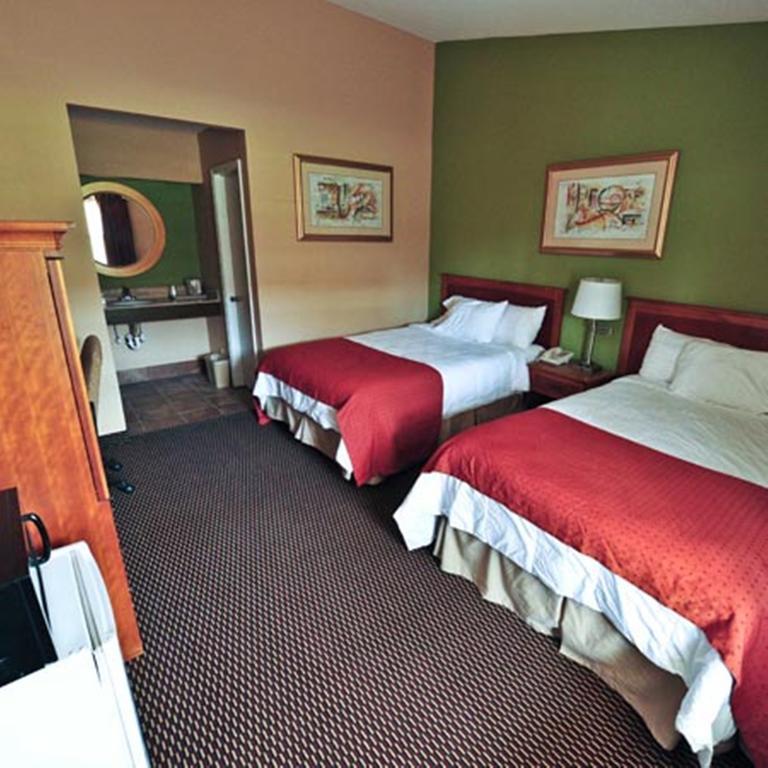 Relax Inn Guin Exterior photo